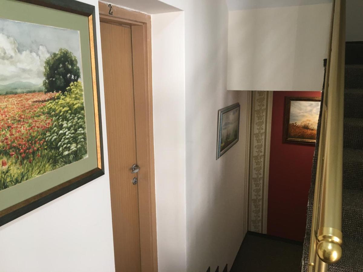 Лайф Sjoemen Buitenkant foto